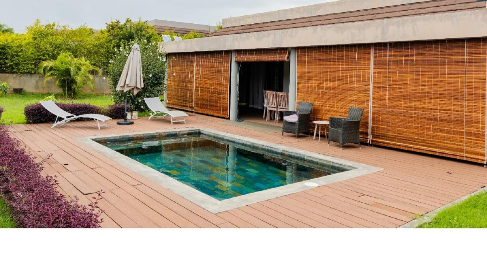 Grand Bay Luxury Villa With Pool & Garden מראה חיצוני תמונה